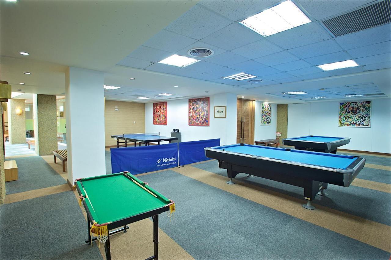 โฮเต็ล รอยัล ชิห์เพ็น Hotel Wenquan ภายนอก รูปภาพ Games Room